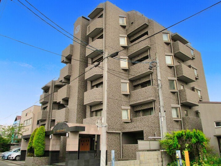モアグレース川名