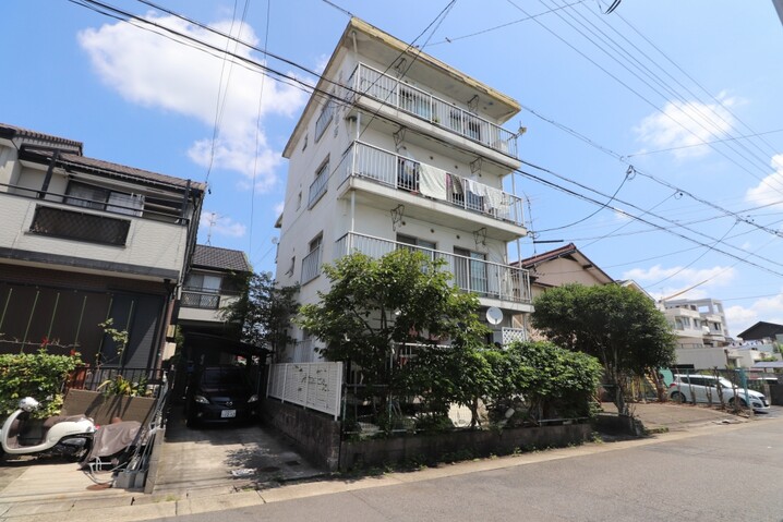 スカイル名東