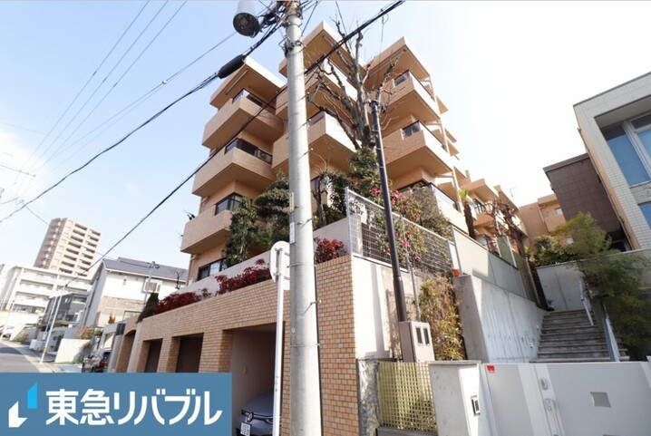 ルミエール八事