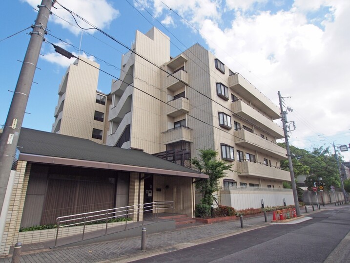 徳川町スカイマンション