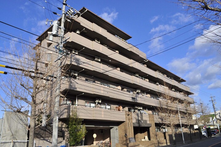グローリアス名東富が丘