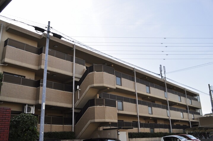 メイツよもぎヶ丘東館