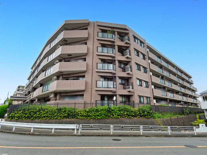 ナイスサンソレイユ横濱鶴ヶ峰