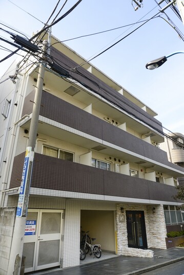 プレールドゥーク東新宿