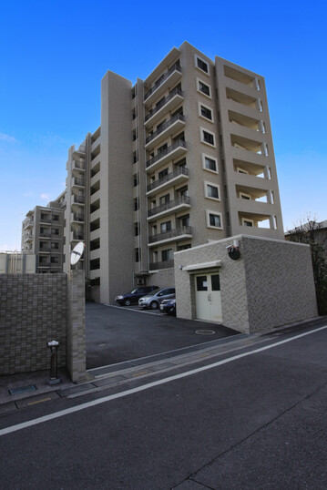 ライオンズ東川口グレーステラス