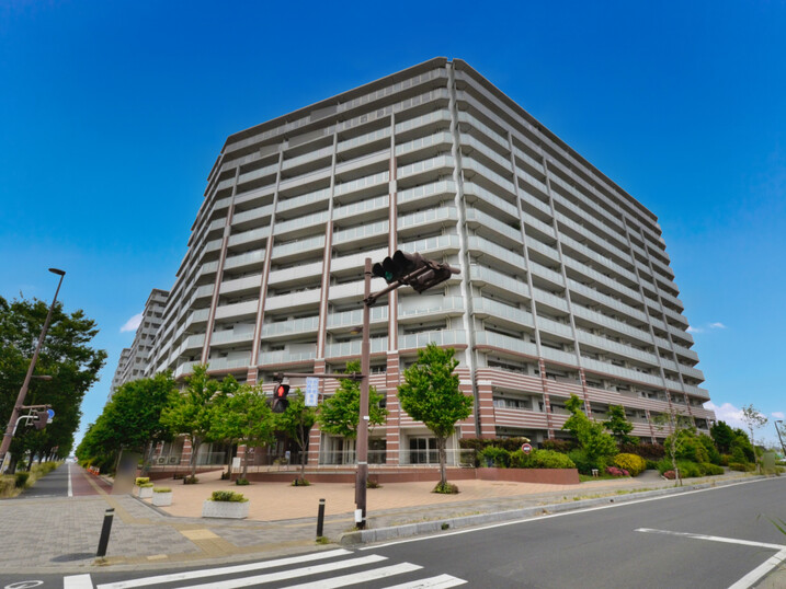 センターフィールド浦和美園フロントランド