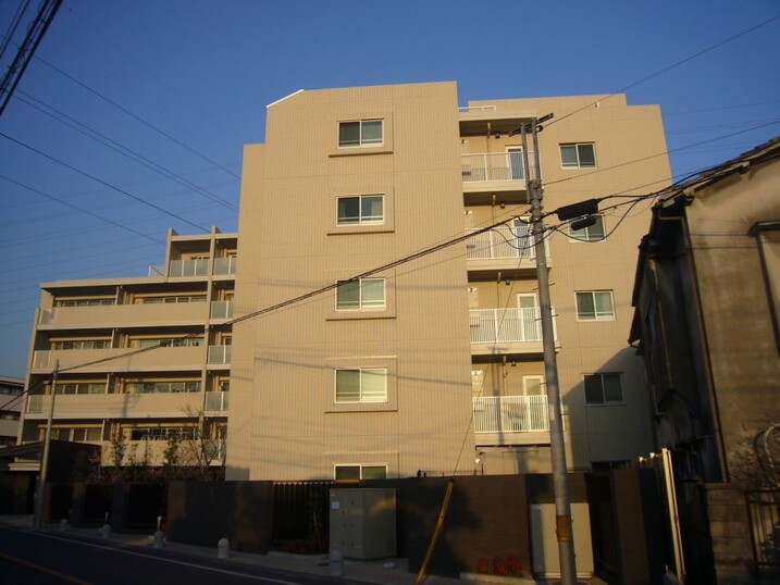 ライオンズ鳩ヶ谷マークレジデンス