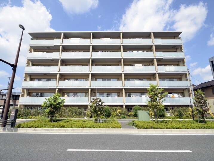 プレミスト浦和常盤ＳＵＩＴＥ