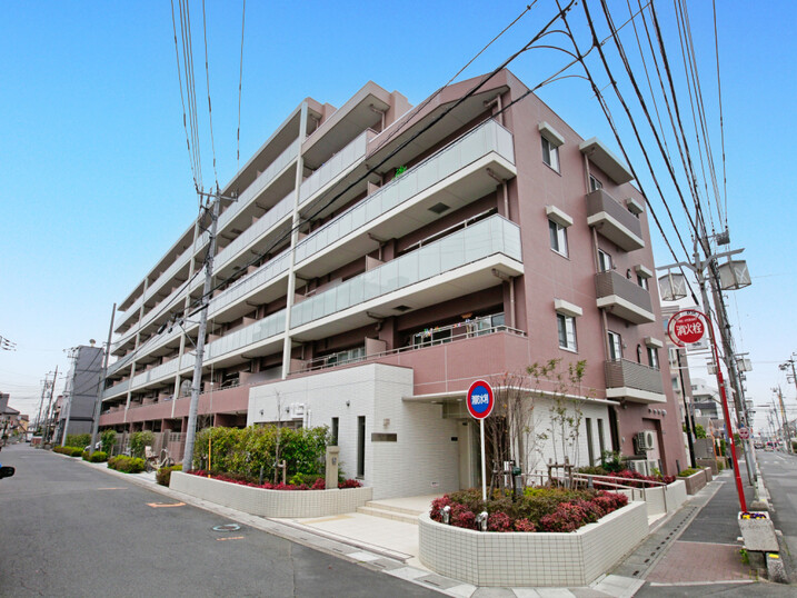 センチュリー越谷 ブライトアリーナ