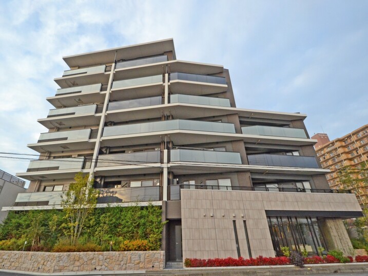 ブランシエラ川口 Ｔｈｅ Ａｉｒｙ Ｓｉｔｅ