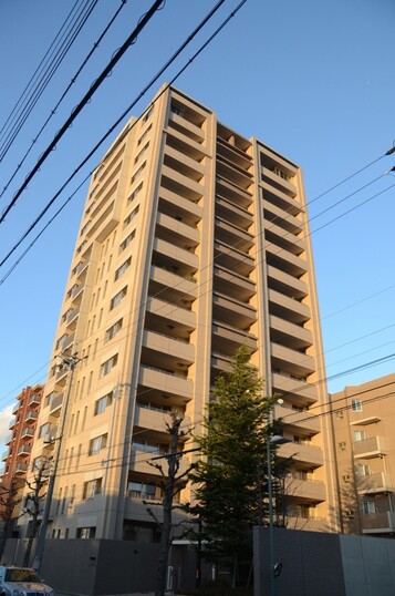 プラウド八事石坂
