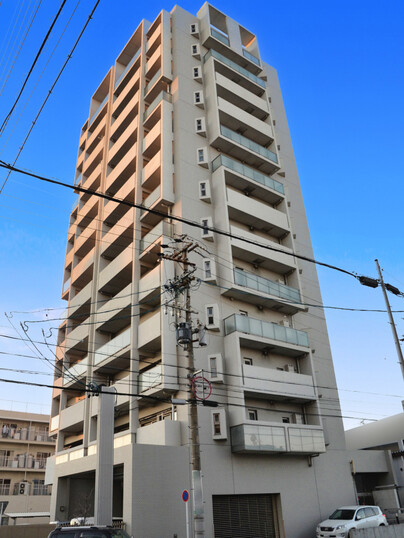 ノイエクラッセ高畑