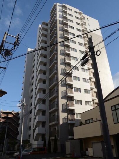 プラウド金山