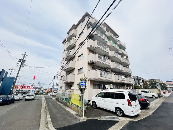 パレス島田