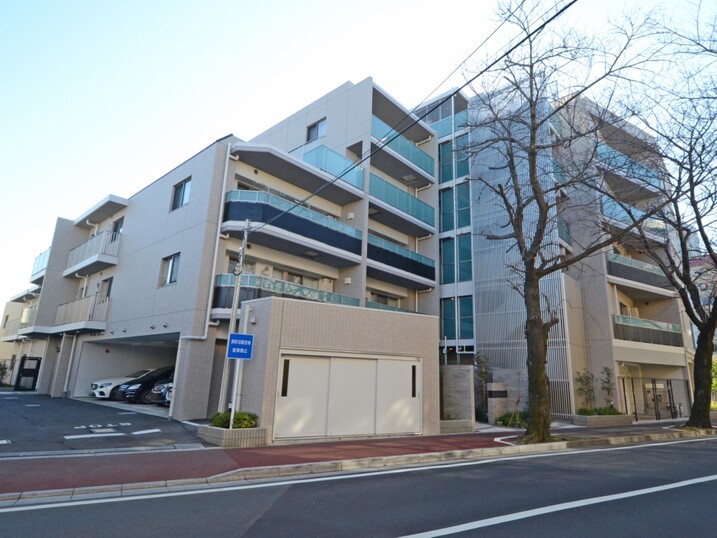 エクセレントシティ新八柱駅前