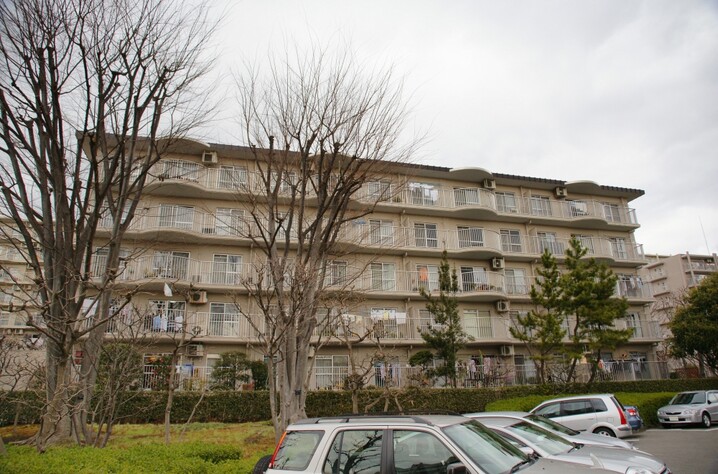 志木ニュータウン中央の森弐番街３号棟