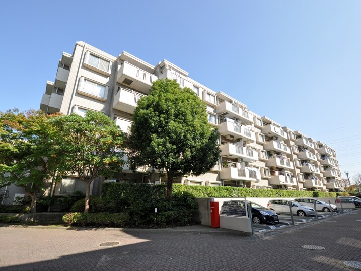 サザンヒルズ竹山５番館