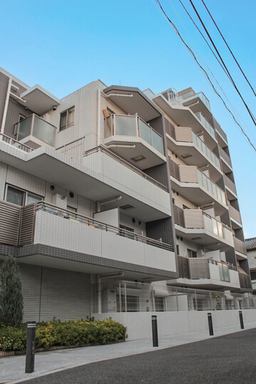 ベリスタ椎名町
