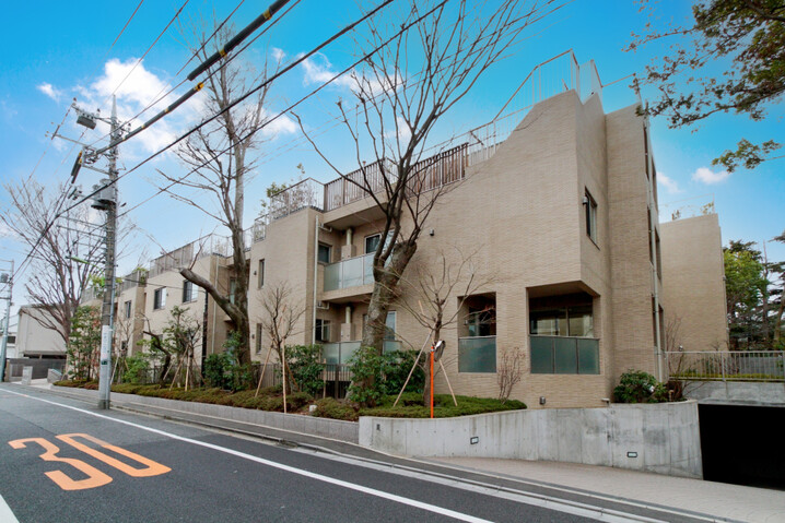 ロイヤルシーズン瀬田