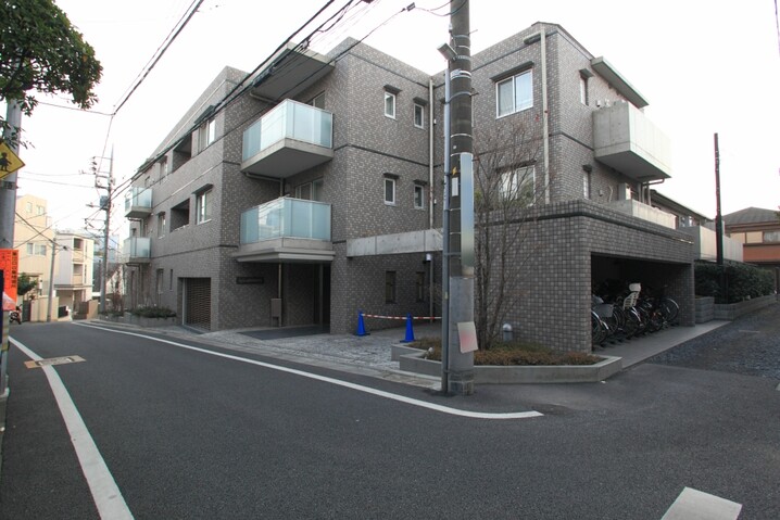 ローレルコート中野高根町