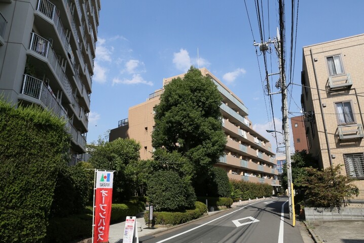 アトレ浮間舟渡ローレルコート