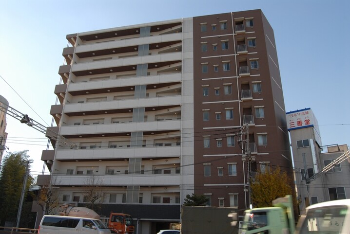 エムブランド亀有