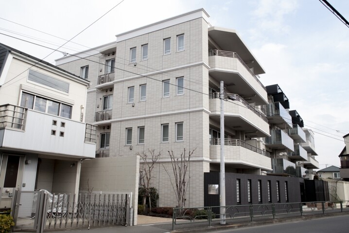 ライオンズ千歳烏山プレド