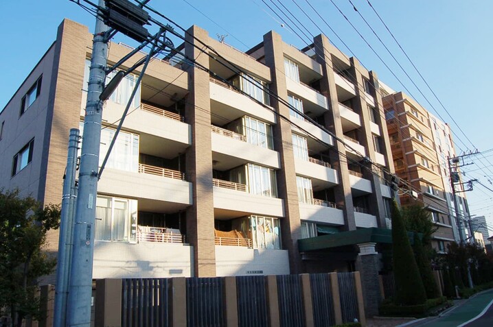 サンクタスミュゼ府中