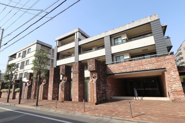 ザ・ライオンズ国立
