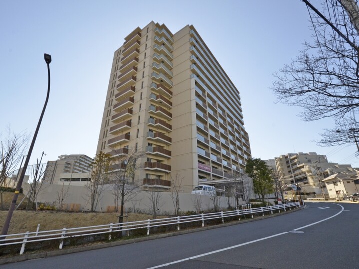 ジオ多摩センター