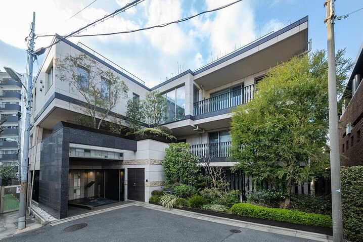 ロイヤルシーズン池田山