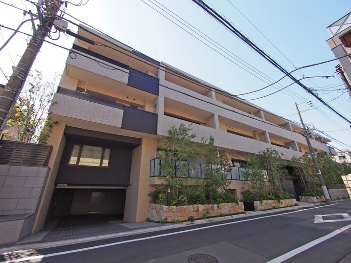 グランドメゾン西原三丁目