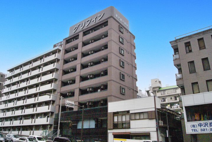 グリフィン横浜・東口参番館