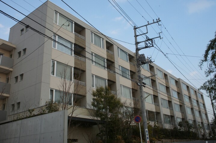 グランドメゾン横浜十日市場