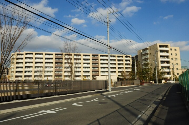 プラウド横濱中山