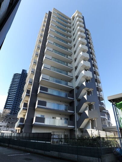 プレシス相模大野