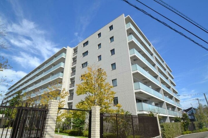 ブランズ市が尾ガーデン