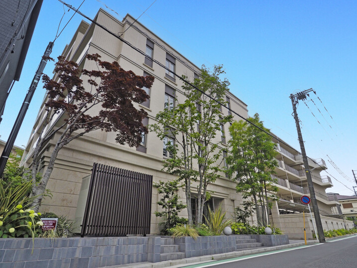 ヴェレーナ横濱 掃部山公園