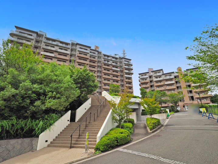 コモンヒルズ安針台山の手 １番館