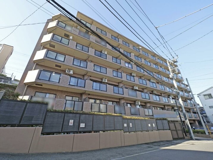 ライオンズマンション横浜三春台