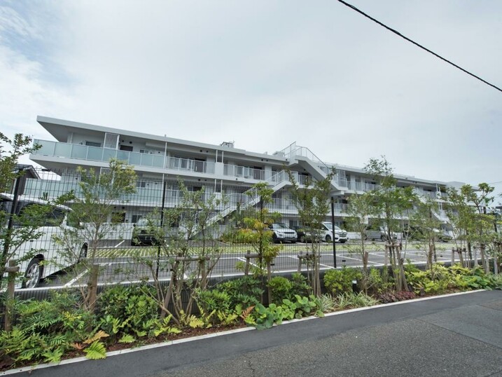 レ・ジェイド辻堂東海岸 ＧＡＲＤＥＮ－ＳＩＤＥ ＶＩＬＬＡ