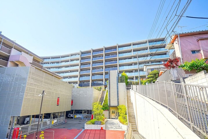 クレストフォルム生田グランヒルズ