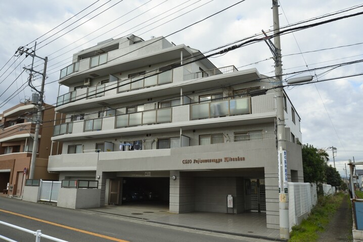 クリオ藤沢善行弐番館