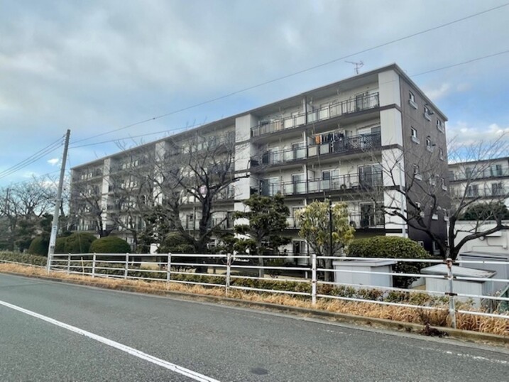 幕張ハイツ６号棟