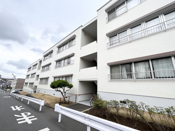 牡鹿台ハイツ７号棟