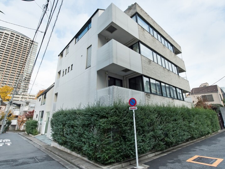 日向坂ハウス