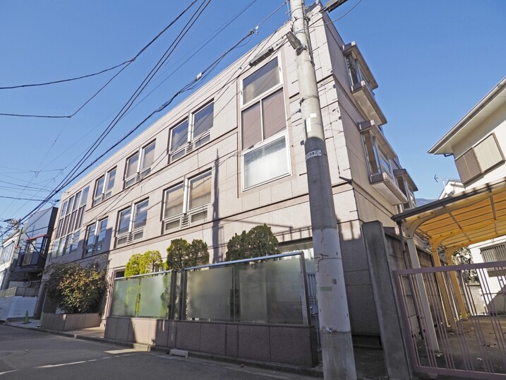 サンマンションドゥーシェ代々木上原