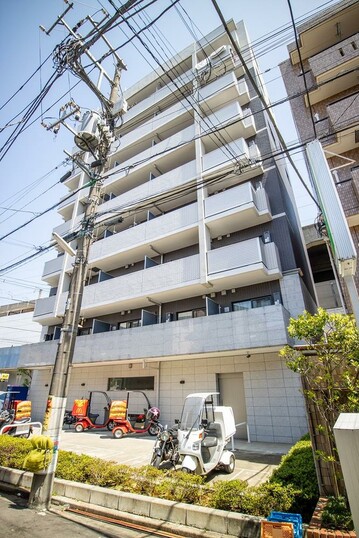 ディップス赤羽駅前