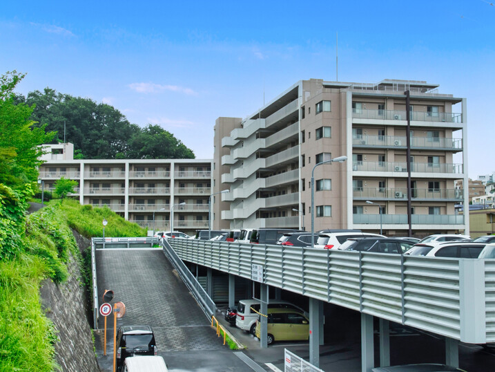 レーベンリヴァーレ南大沢テラス