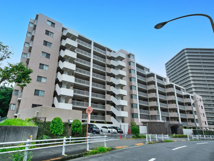 レーベンリヴァーレ南大沢ヒルズ